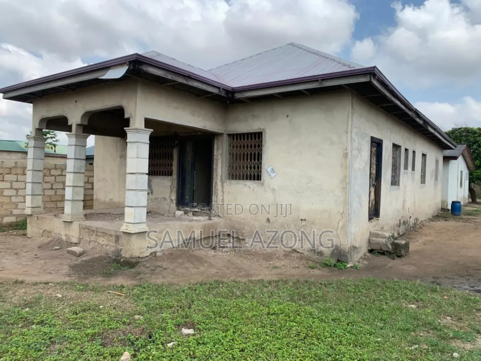 3bdrm House in Amanfrom Azonto, Accra Metropolitan for sale in Accra Metropolitan
