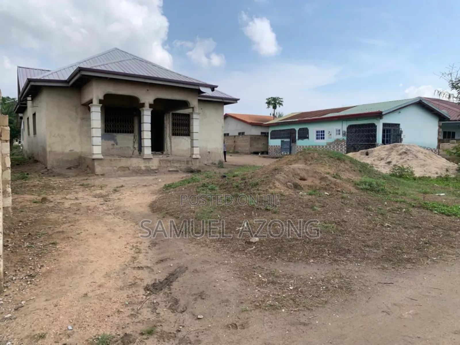 3bdrm House in Amanfrom Azonto, Accra Metropolitan for sale in Accra Metropolitan