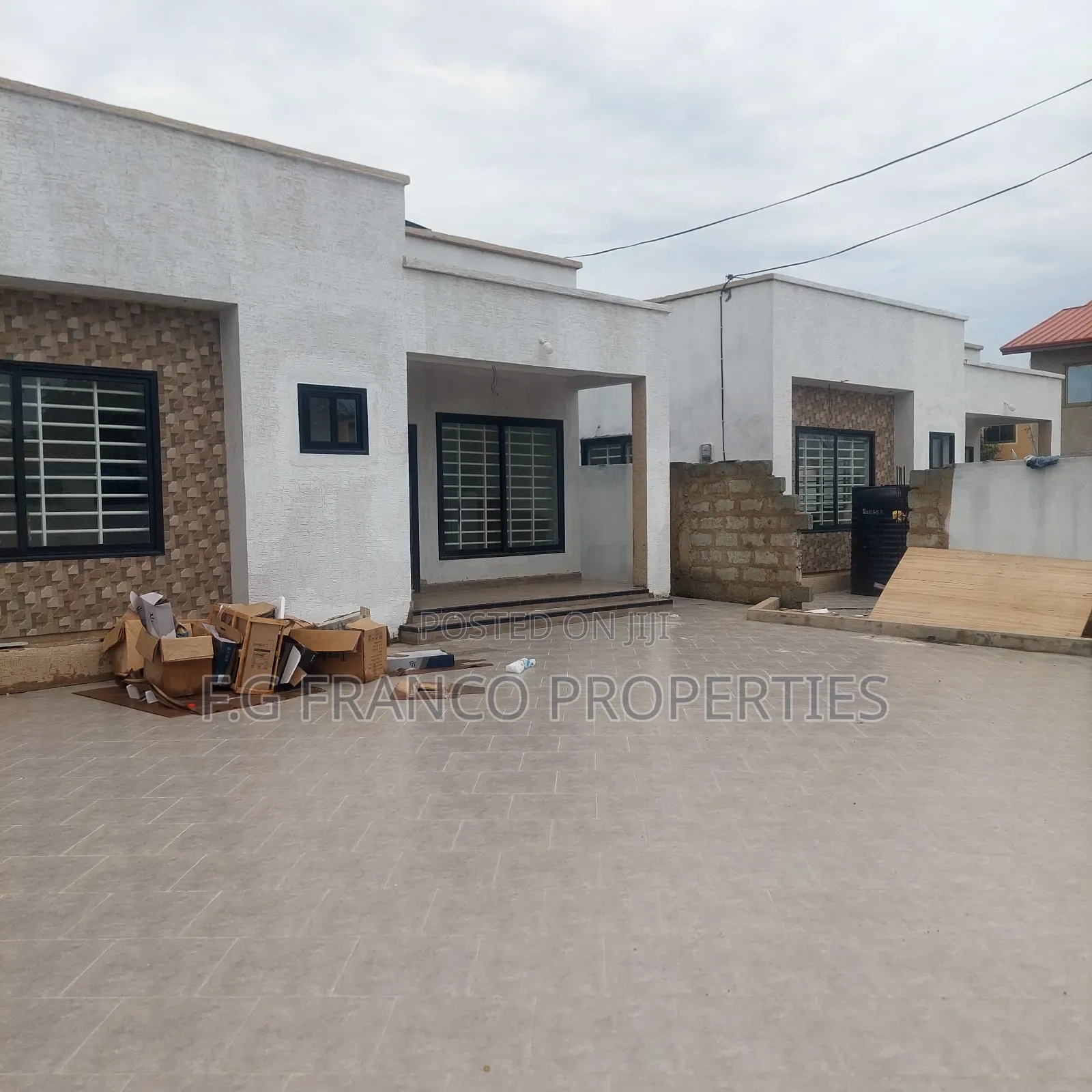 3bdrm House in Kg. Franco, Spintex for sale in Spintex