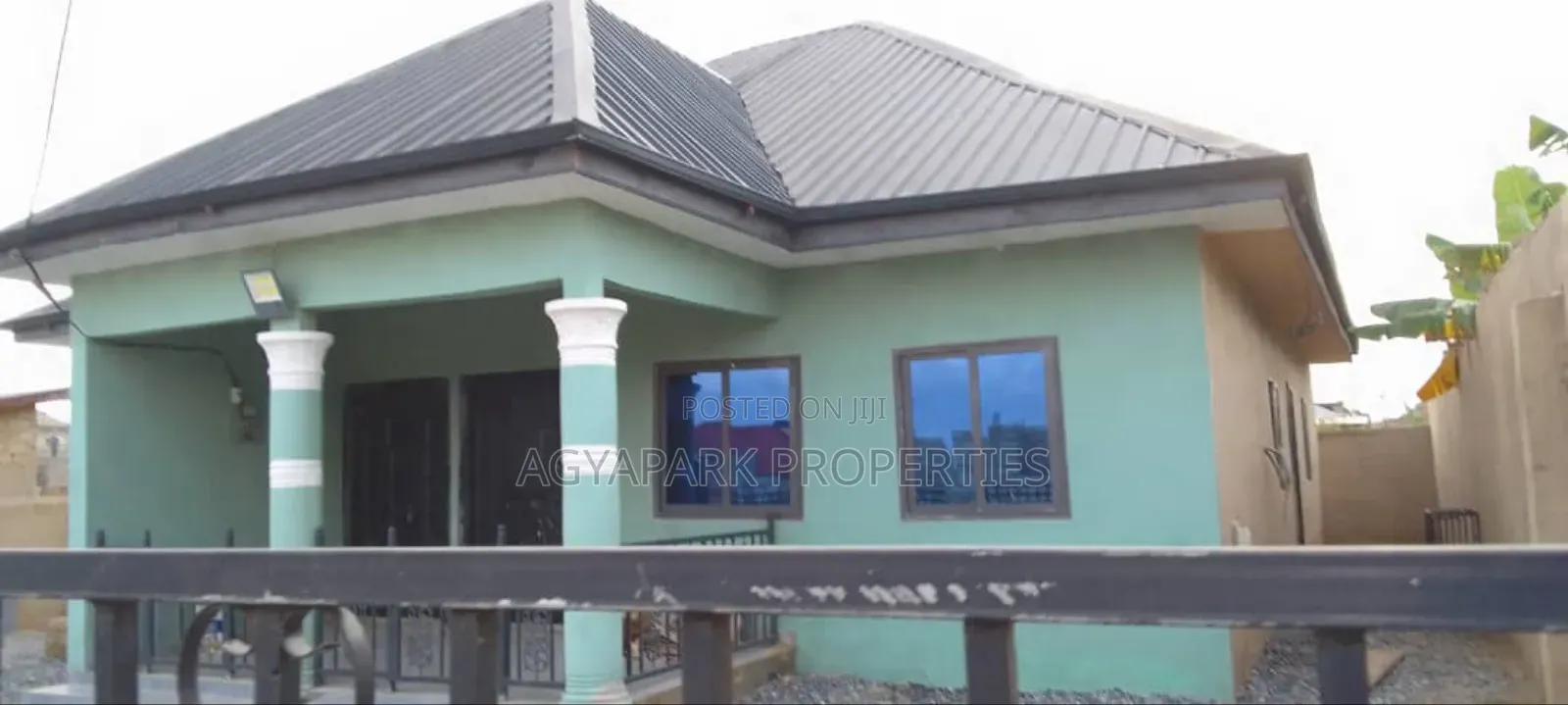 4bdrm House in Kotaku Estate, Ga West Municipal for sale in Ga West Municipal