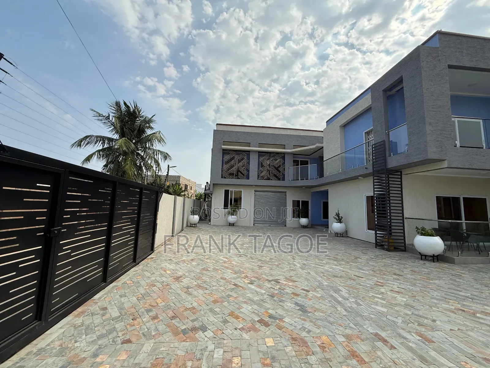 Furnished 2bdrm Apartment in East Legon for rent in East Legon