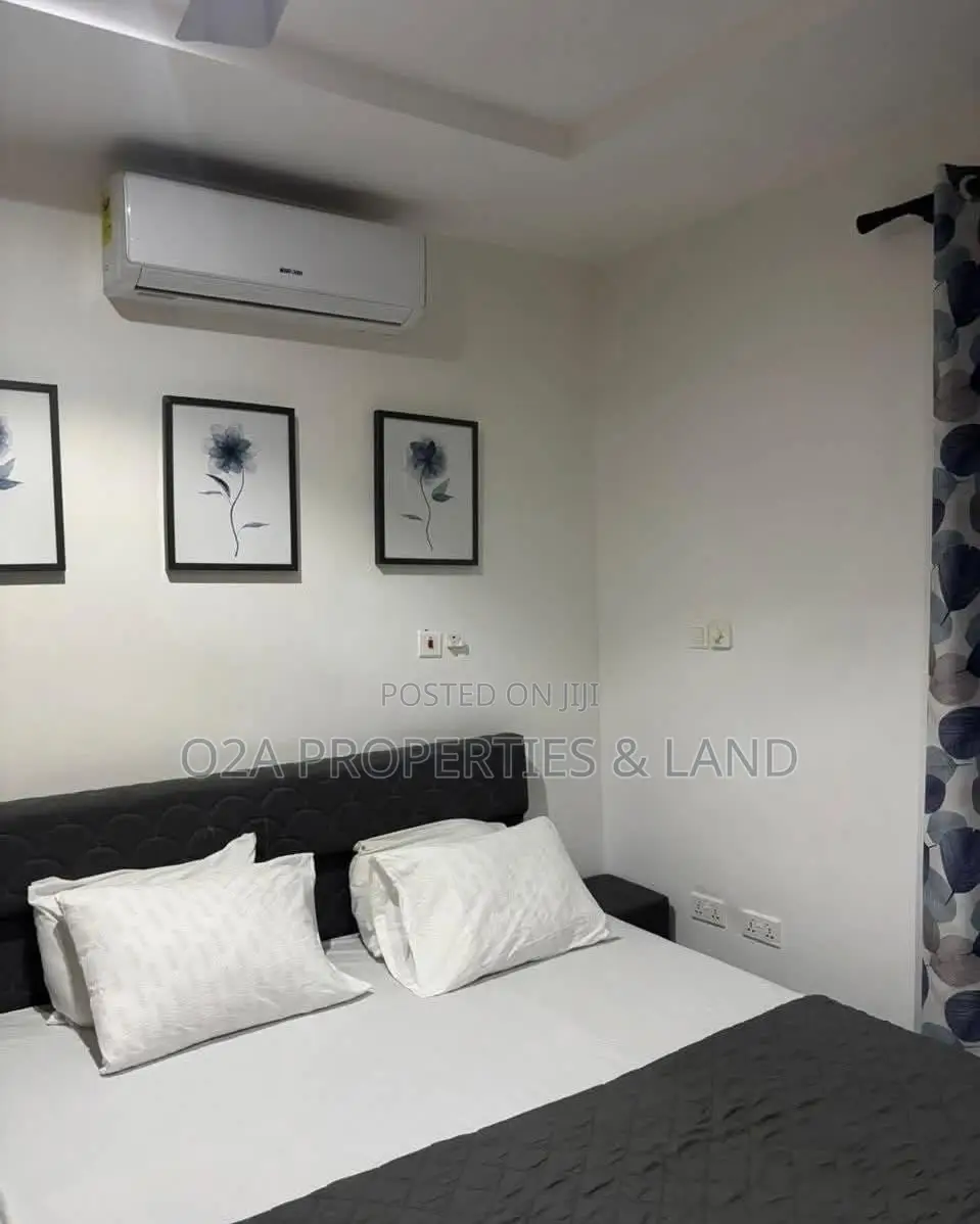 Furnished 3bdrm Townhouse / Terrace in East Airport for rent in Airport Residential Area