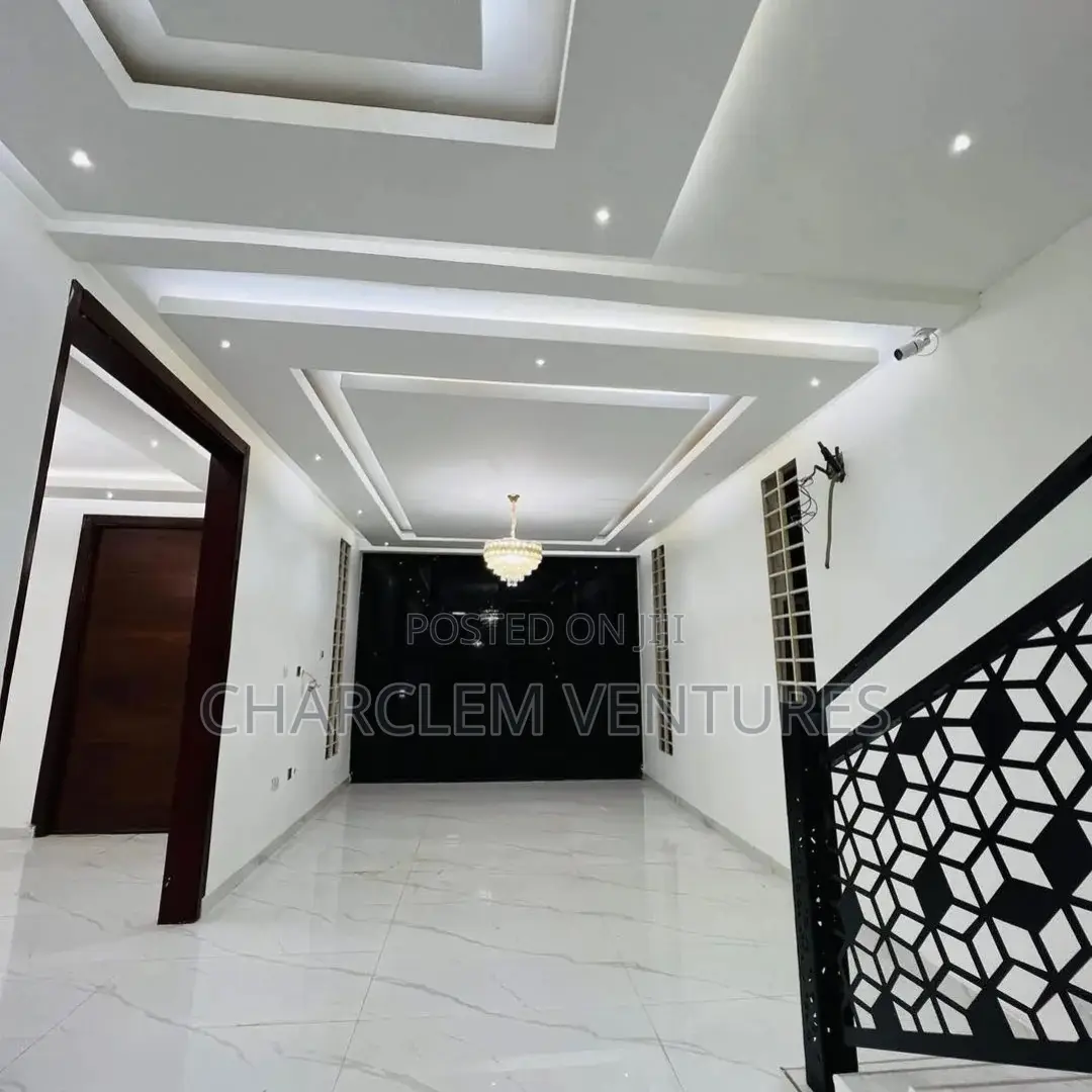 5bdrm House in Charclem Ventures, East Legon for sale in East Legon