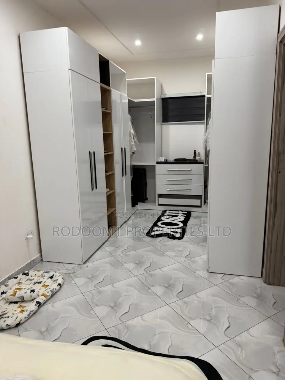 Furnished 4bdrm House in Dome Pillar 2 for sale in Dome