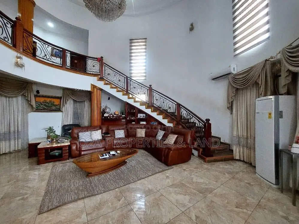 4bdrm House in Cantonments, Acquinas for sale in Acquinas