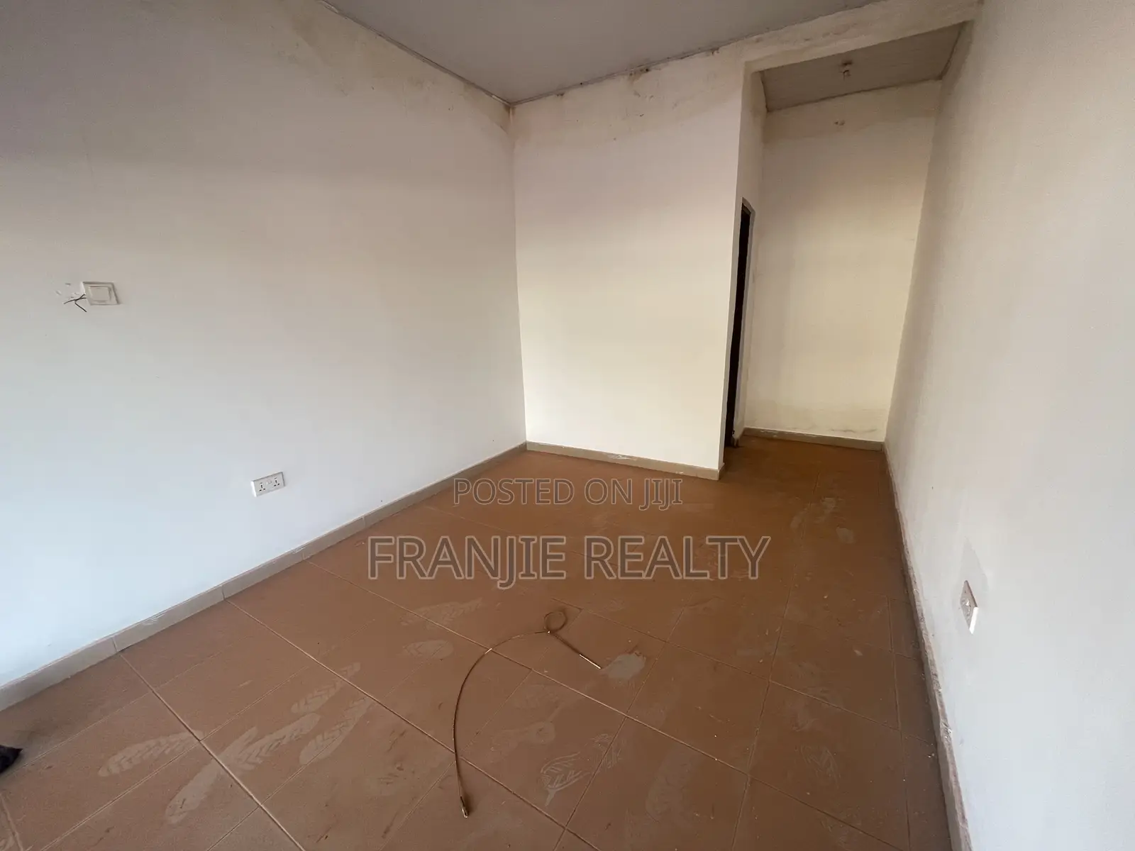 Store for Rent at Bortianor, Aplaku. in Bortiano