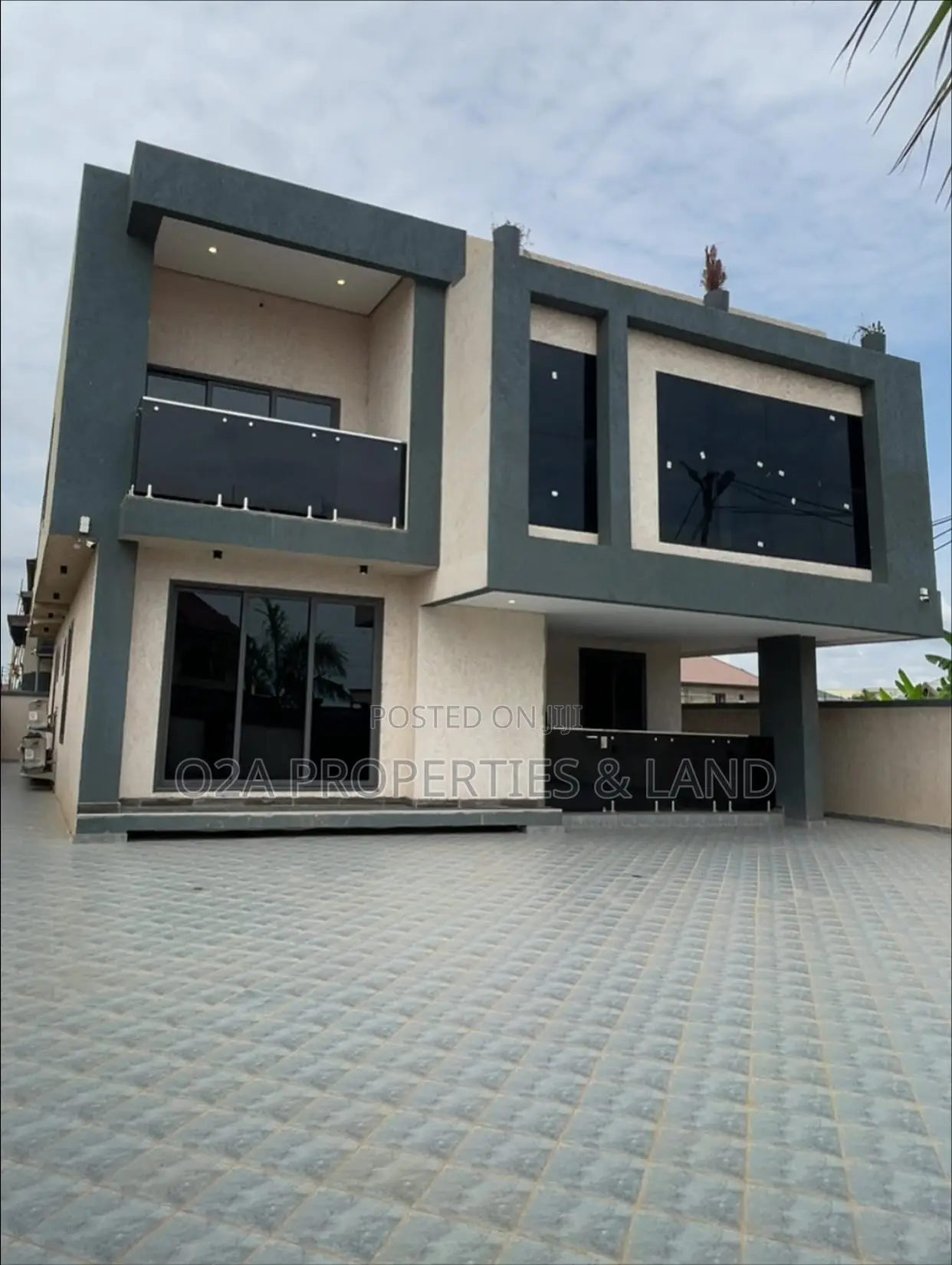 4bdrm House in Lakeside Community 8 for sale in Lake Side Estate