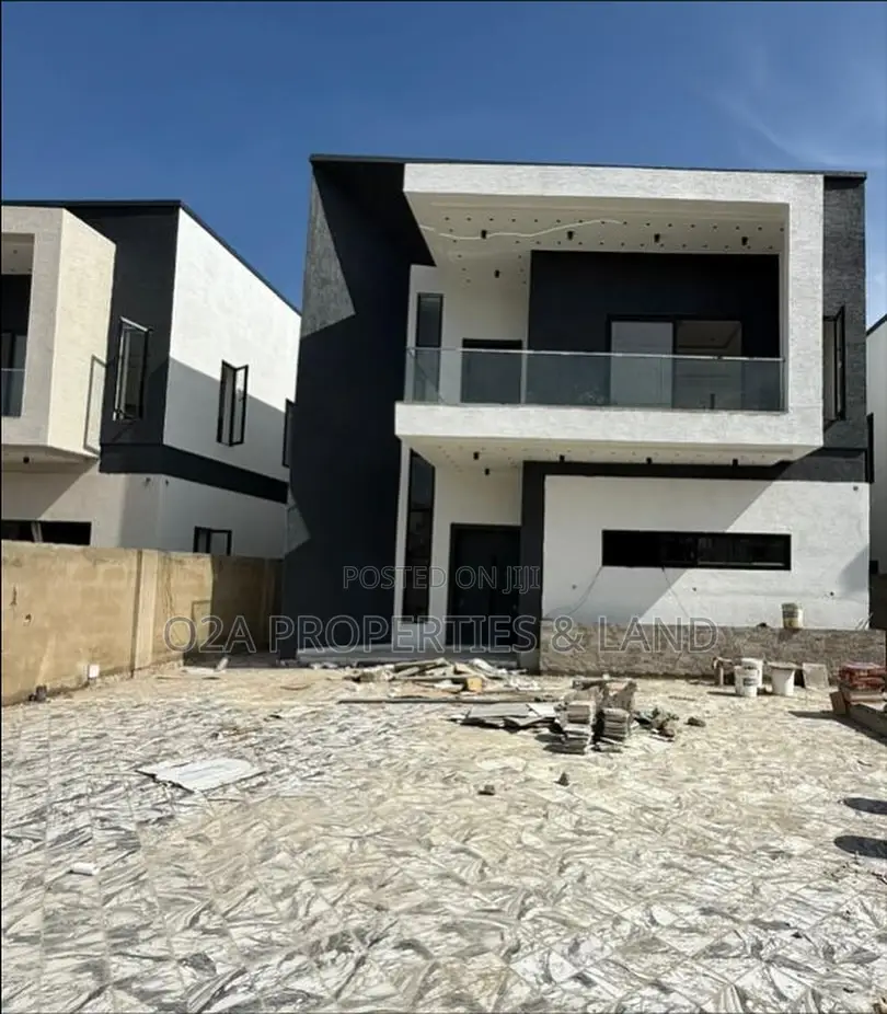 4bdrm House in East Legon, Bawaleshie for sale in Bawaleshie