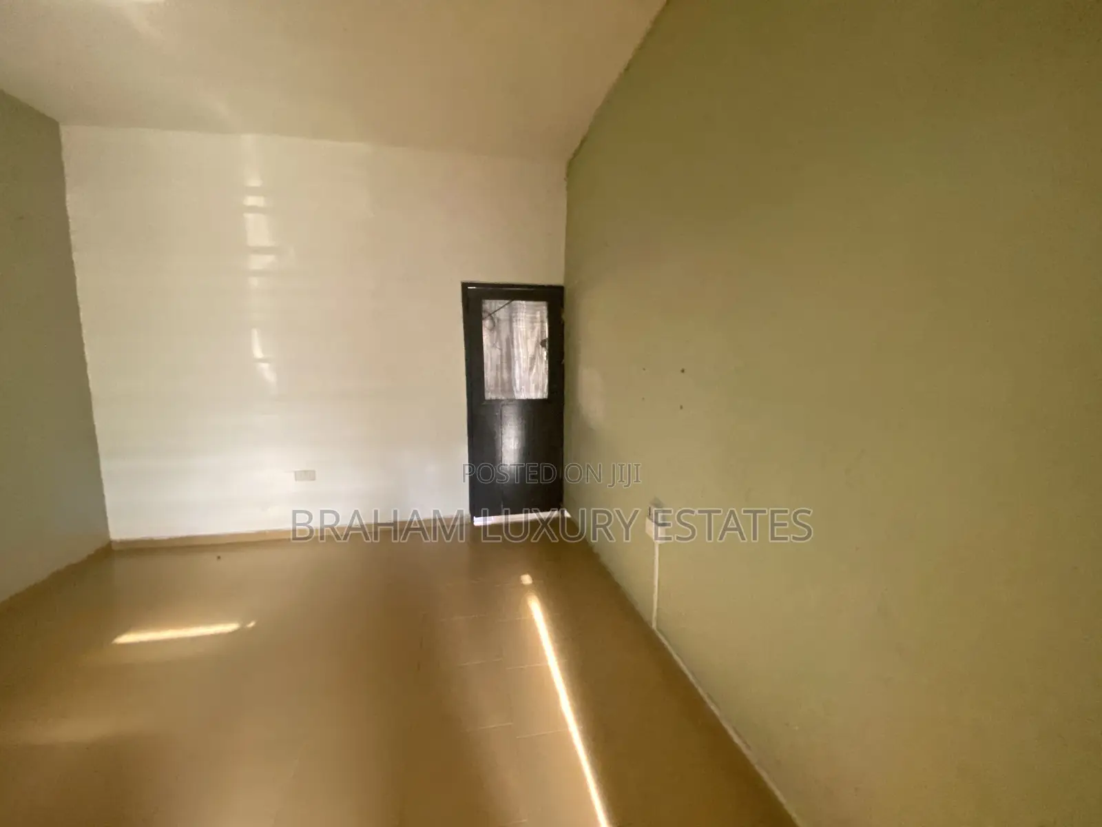 1bdrm Apartment in Braham Luxury, Nungua for rent in Nungua