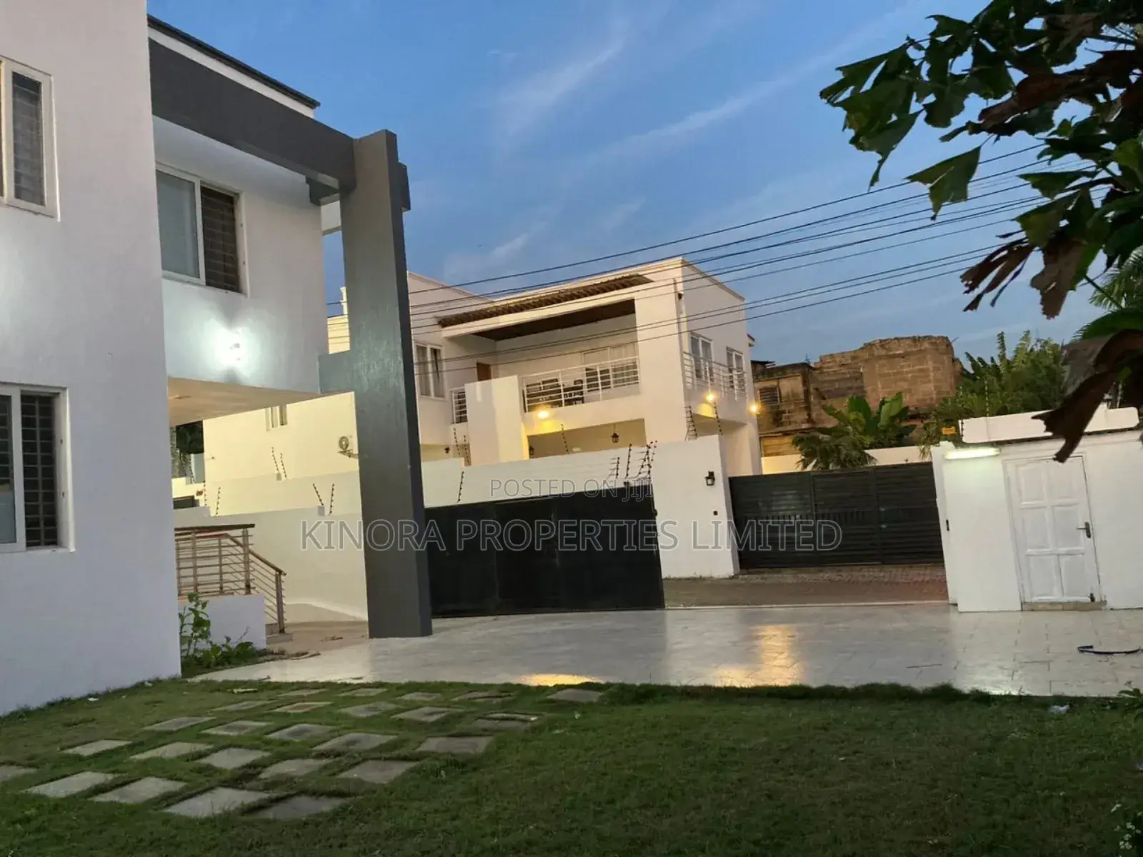 5bdrm Duplex in Dzorwulu, Dworwulu for rent in Dworwulu