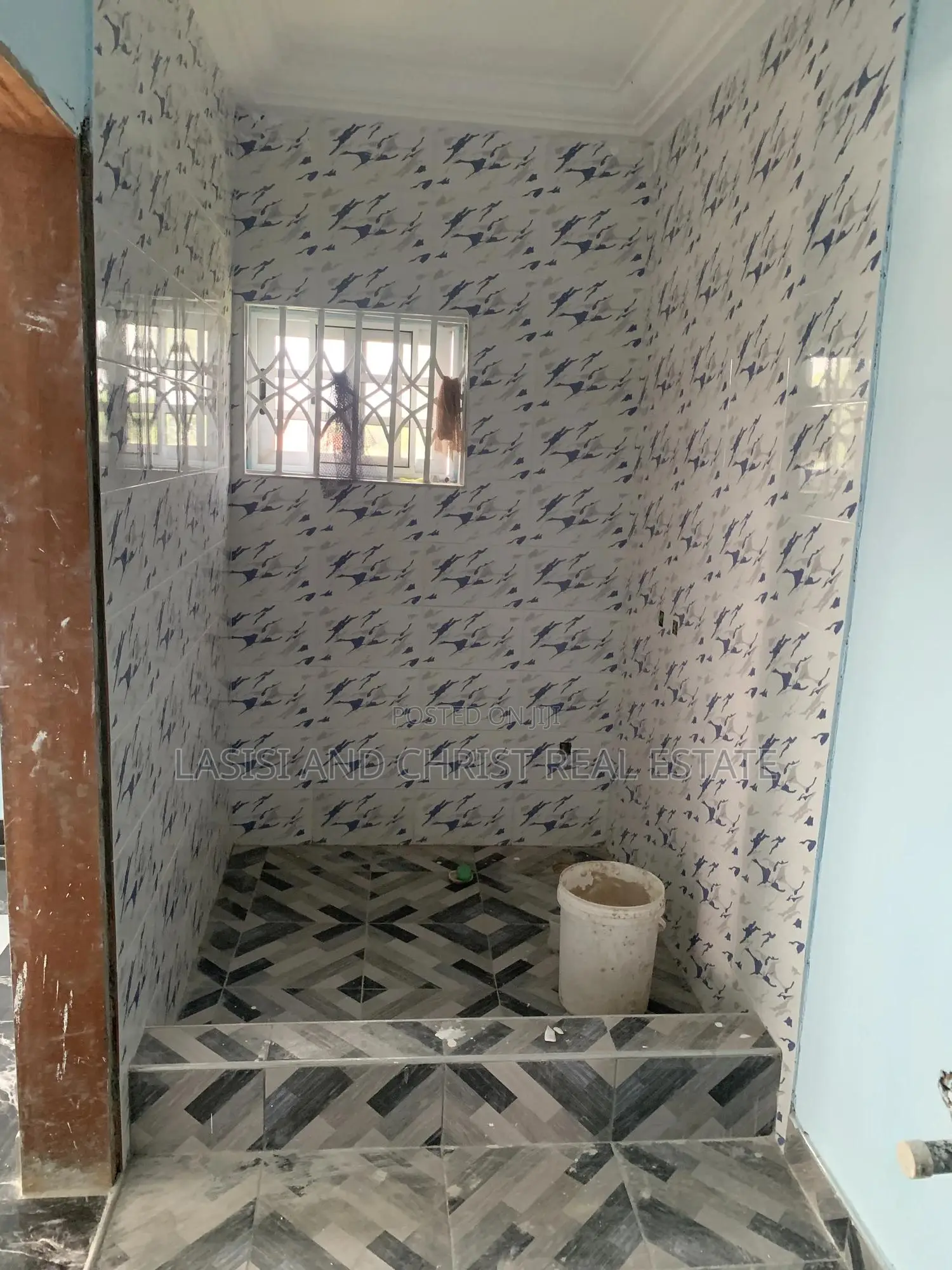 2bdrm Apartment in Lasisi And Christ, Amasaman for rent in Amasaman