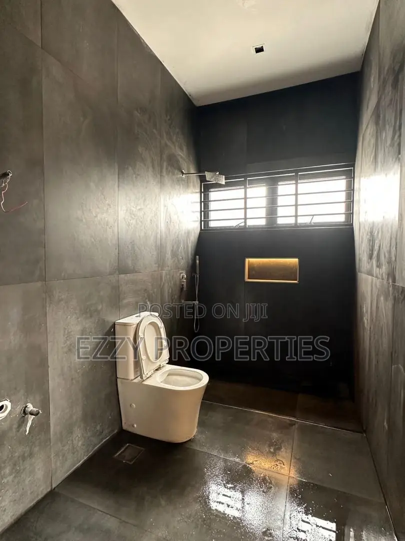 3bdrm House in New Legon Amanfrom -, Ga East Municipal for sale in Ga East Municipal