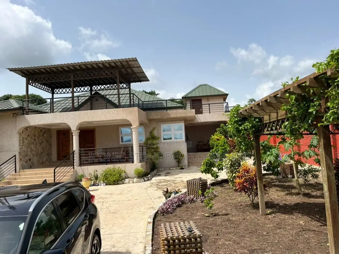 4bdrm House in Akropong, Akuapim North for sale in Akuapim North