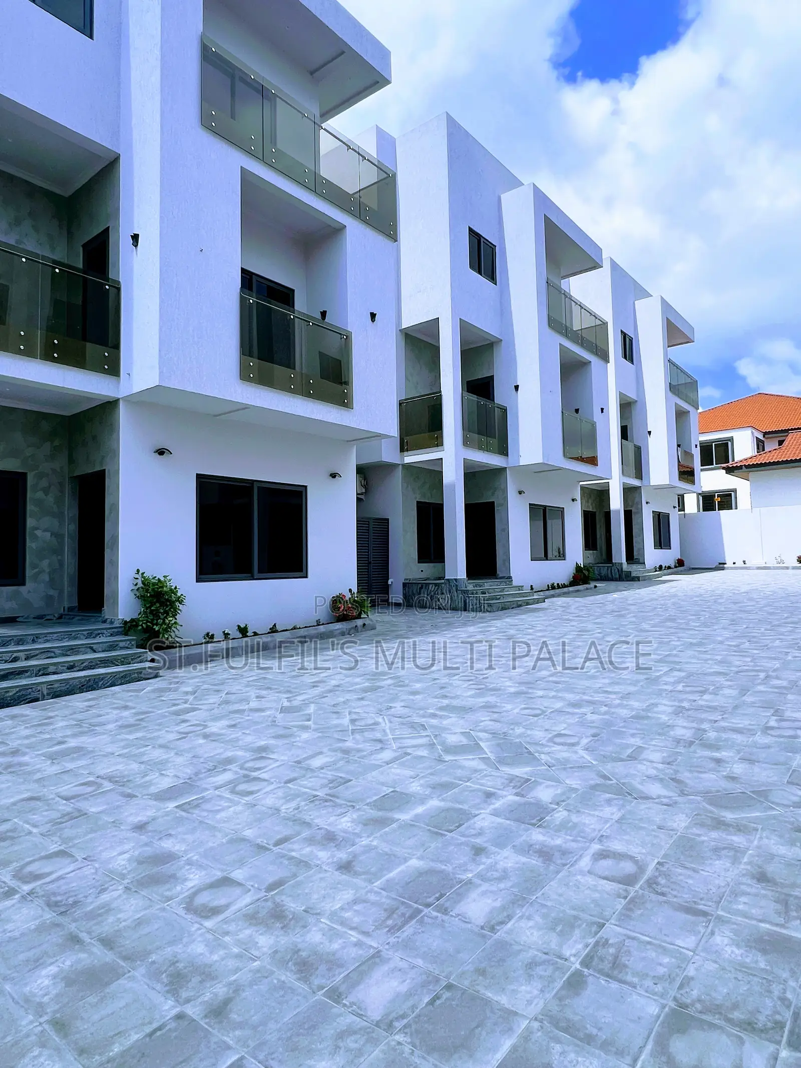 5bdrm Townhouse / Terrace in East Legon Bawaleshi, Bawaleshie for rent in Bawaleshie