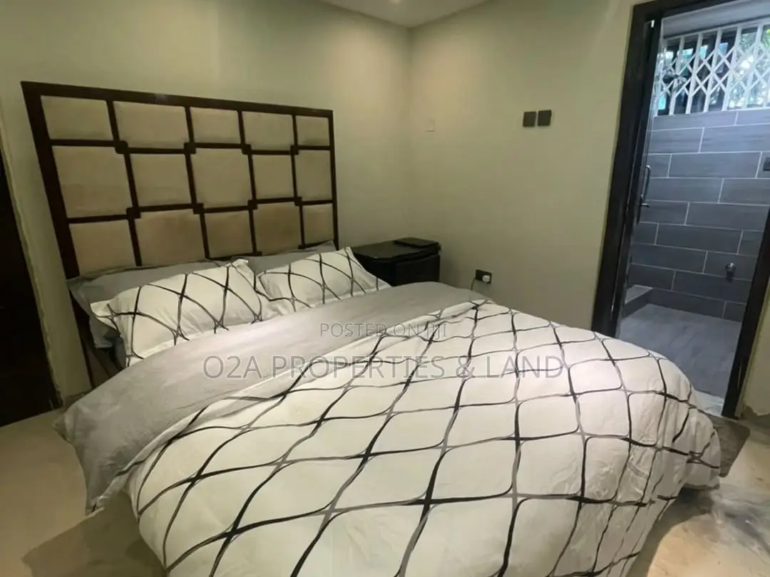 Furnished 4bdrm House in Ashaley Botwe, Lake Side Estate for sale in Lake Side Estate