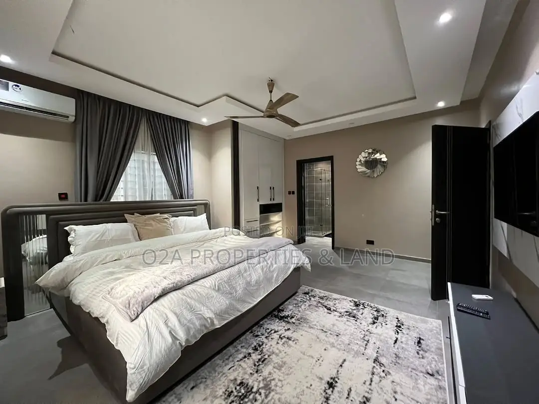 Furnished 4bdrm House in Ashaley Botwe, Lake Side Estate for rent in Lake Side Estate
