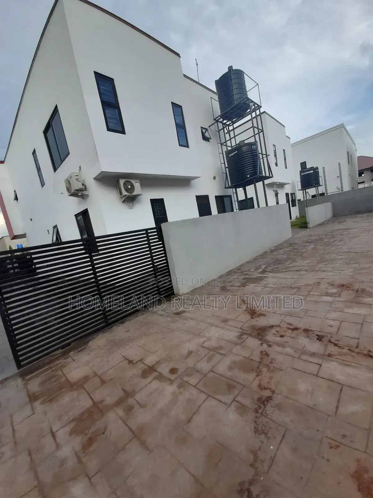 3bdrm Townhouse / Terrace in Tango Hills, Accra Metropolitan for rent in Accra Metropolitan