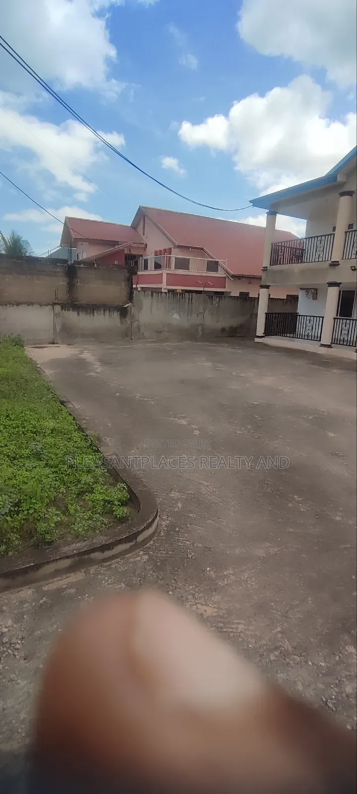5bdrm House in Pleasantplaces, Ofankor for sale in Ofankor