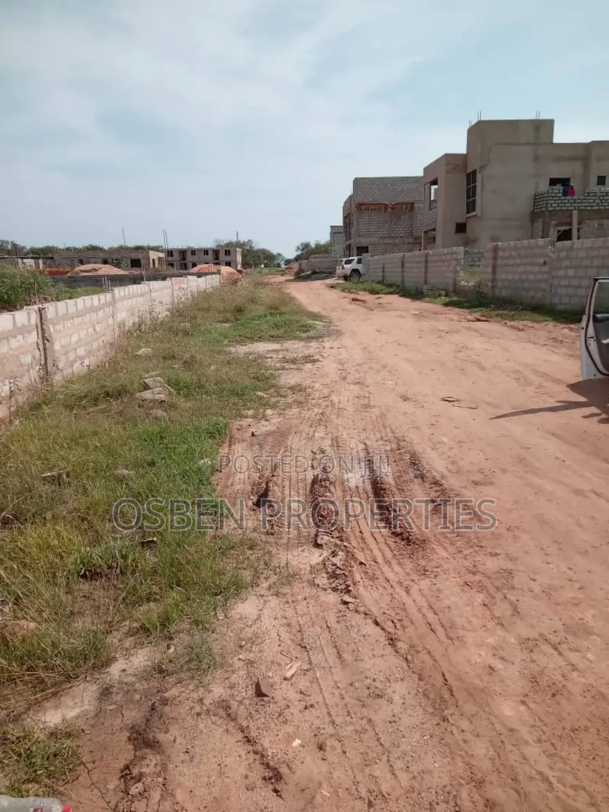 One Plot of Land for Sale at Sakumono in Spintex