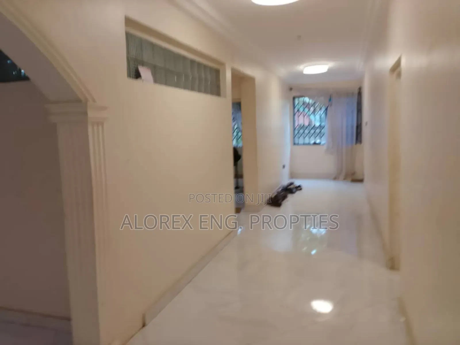 9bdrm House in Self Compound House, Oyibi for sale in Oyibi