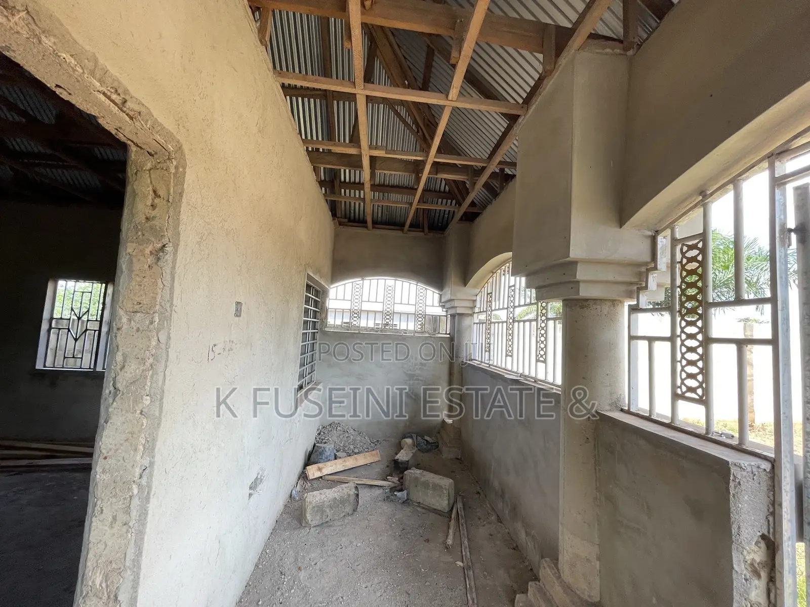 3bdrm House in K Fuseini Estate, Kumasi Metropolitan for sale in Kumasi Metropolitan