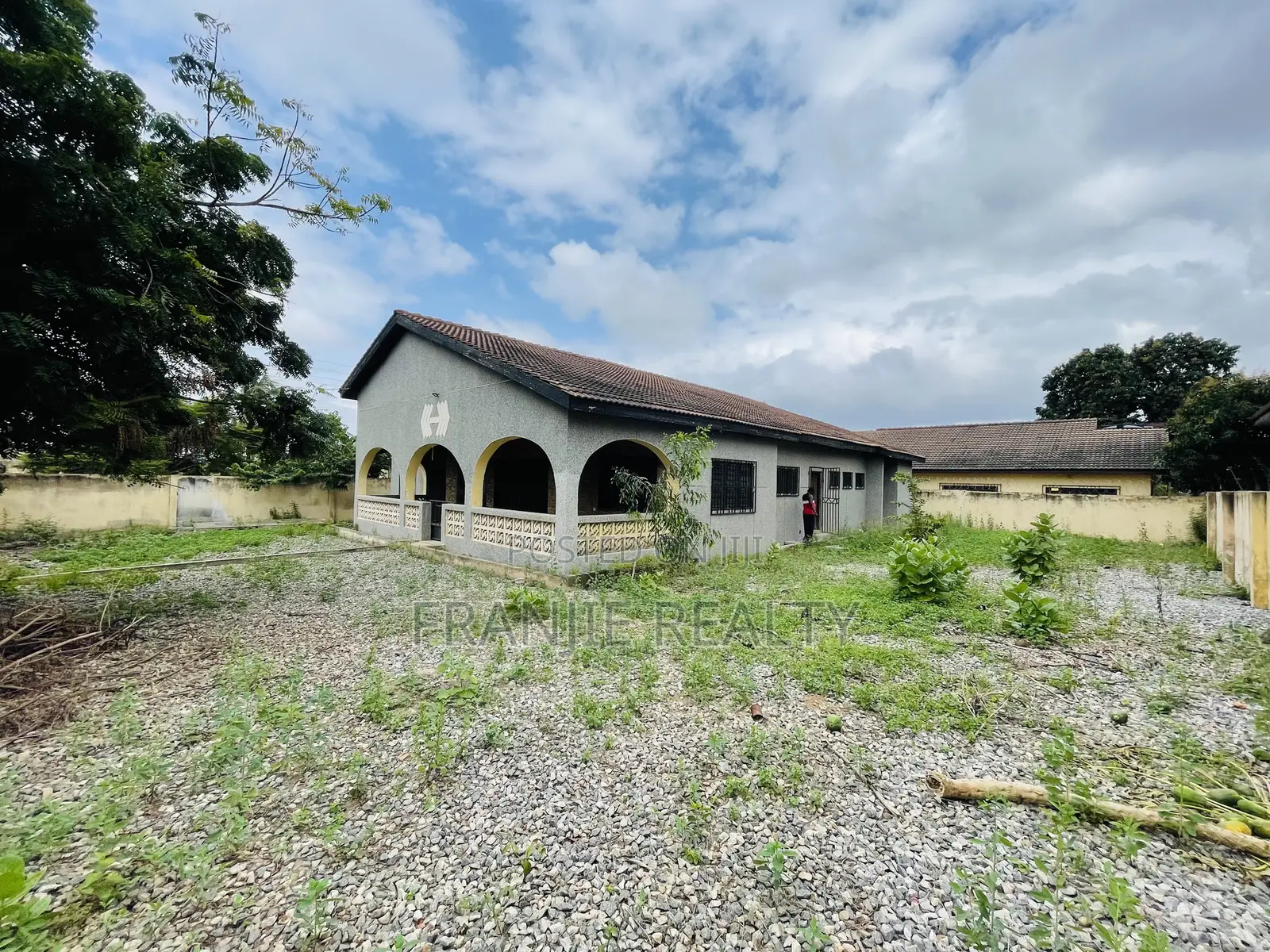 4bdrm House in Franjie Realty, Kasoa for sale in Kasoa