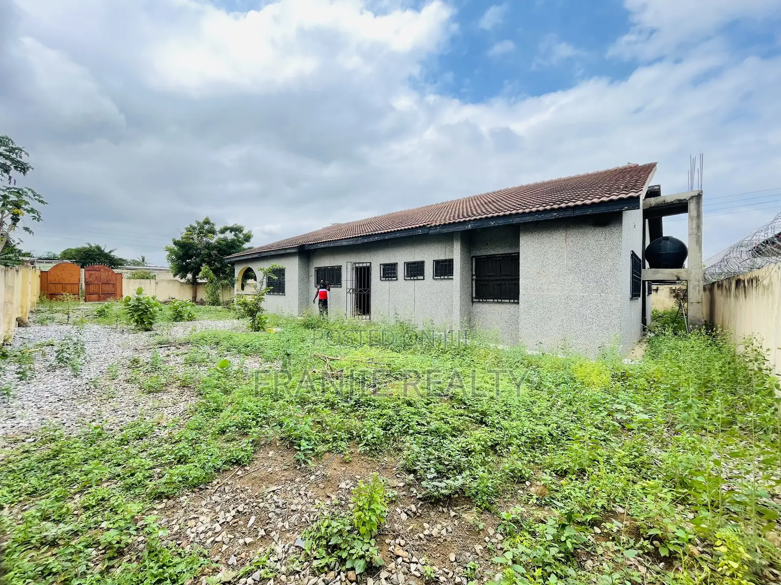 4bdrm House in Franjie Realty, Kasoa for sale in Kasoa