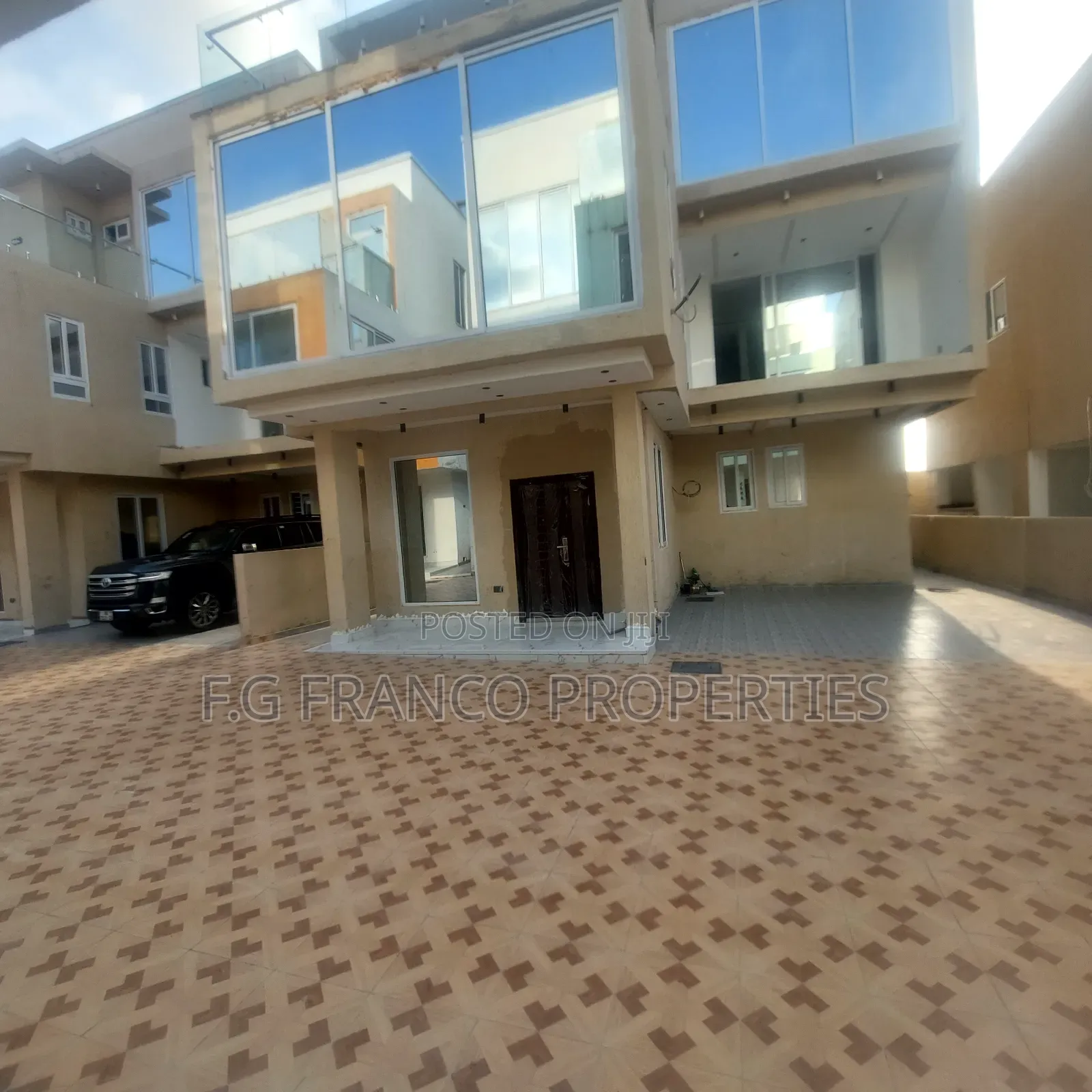 Furnished 3bdrm Apartment in Kg. Franco, Adjiriganor for sale in Adjiriganor