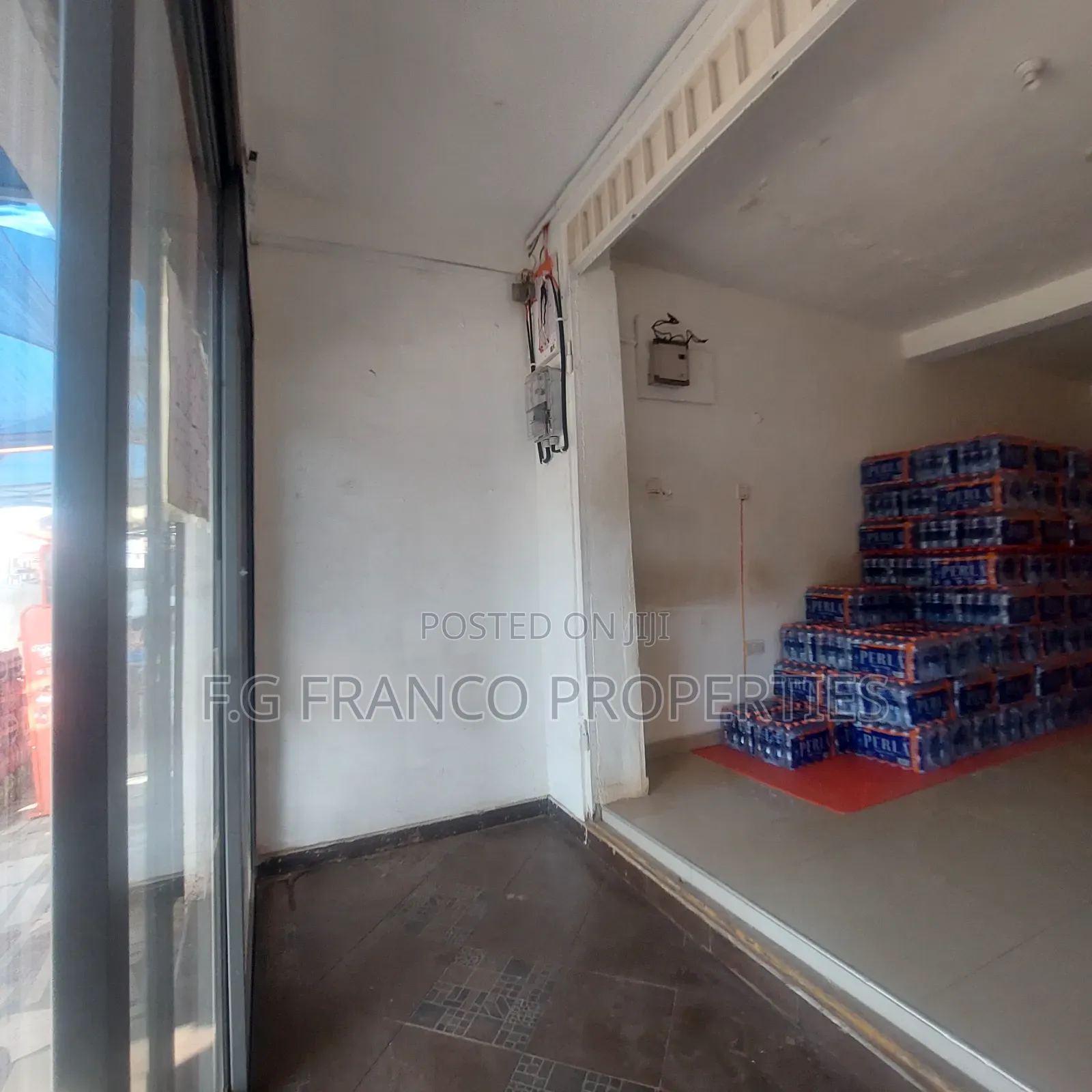 Shop For Rent At Spintex Near Ecobank in Spintex