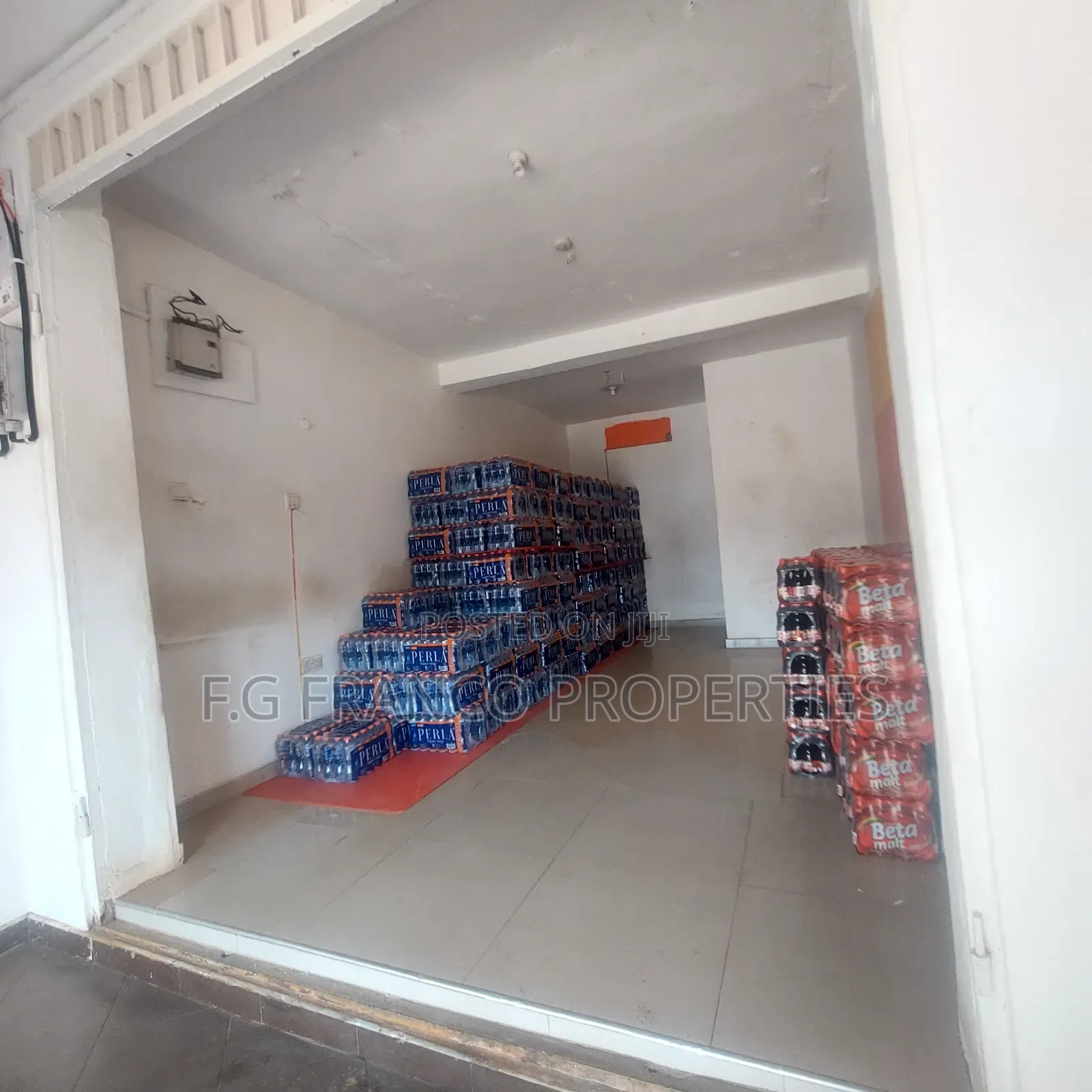 Shop For Rent At Spintex Near Ecobank in Spintex