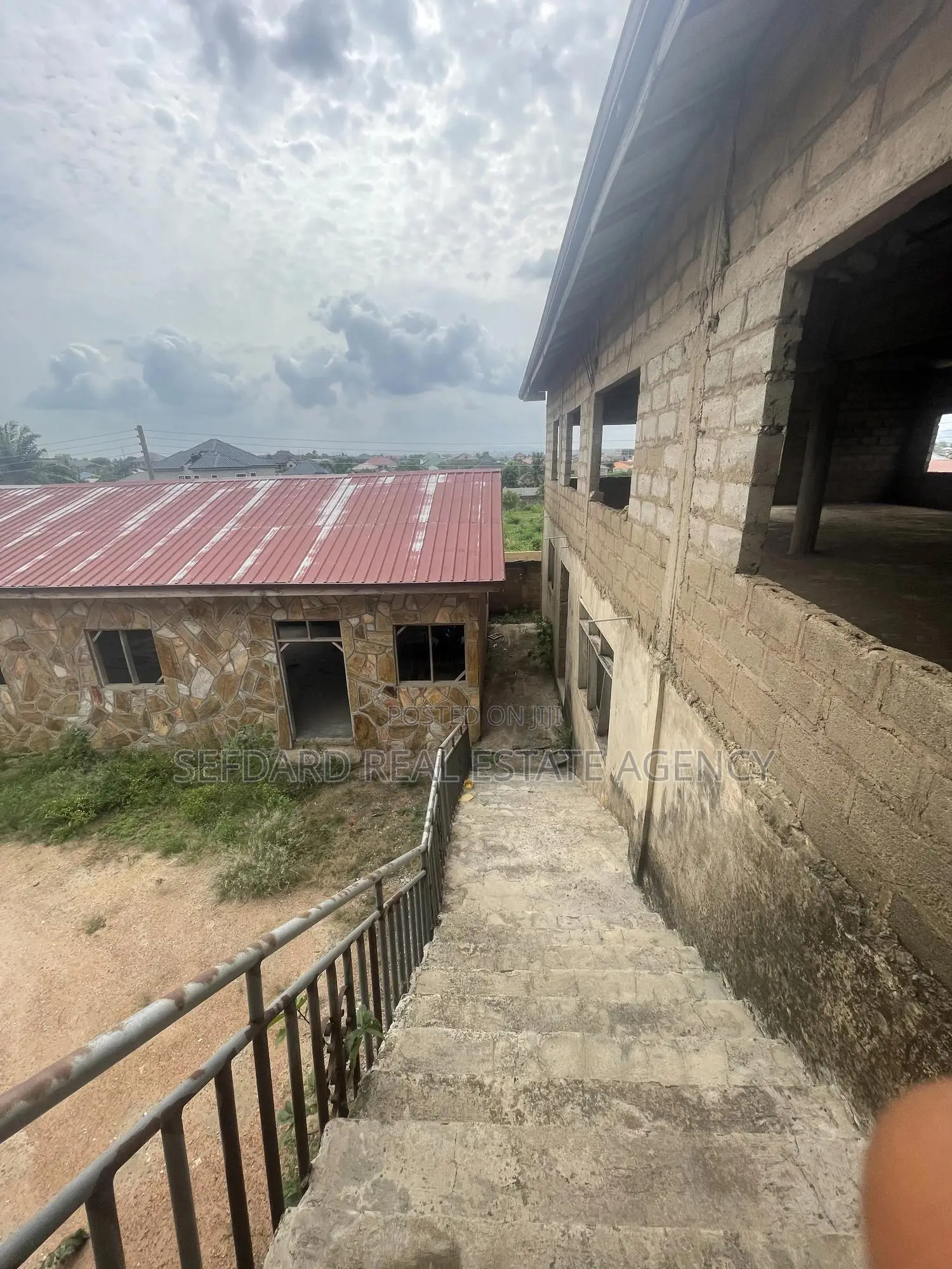 Prime School Complex on 8 Plots – Amasaman Cocobod Main Road for Sale. in Amasaman