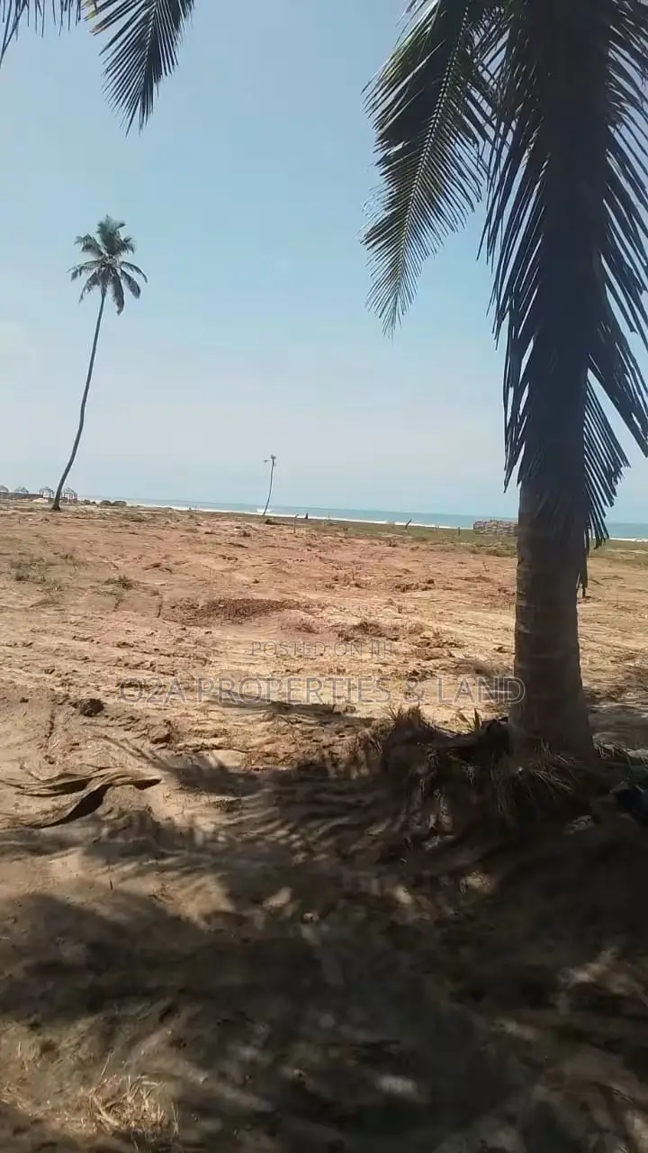 Executive Titled Plot of Land for Sale at Ekumfi Nanaben in Ekumfi