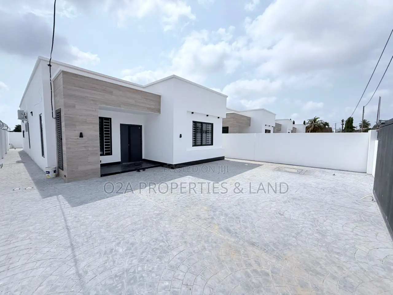 3bdrm House in Spintex, Baatsona Total for sale in Baatsona Total