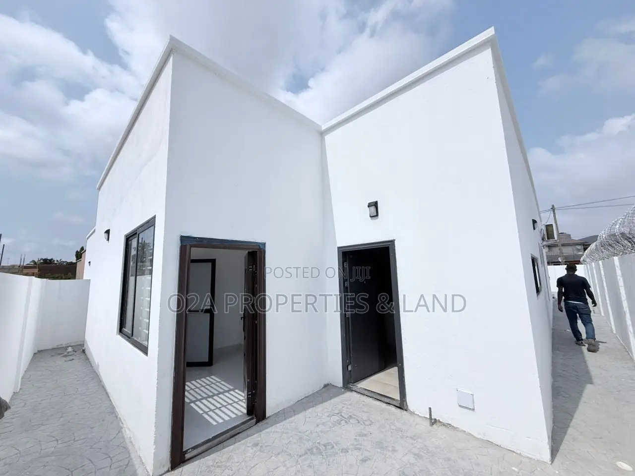 3bdrm House in Spintex, Baatsona Total for sale in Baatsona Total
