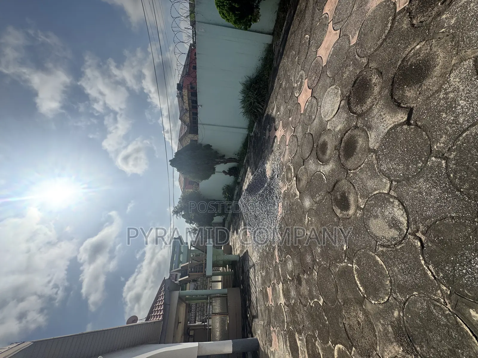 6bdrm House in Pyramid Estate, Kasoa for sale in Kasoa