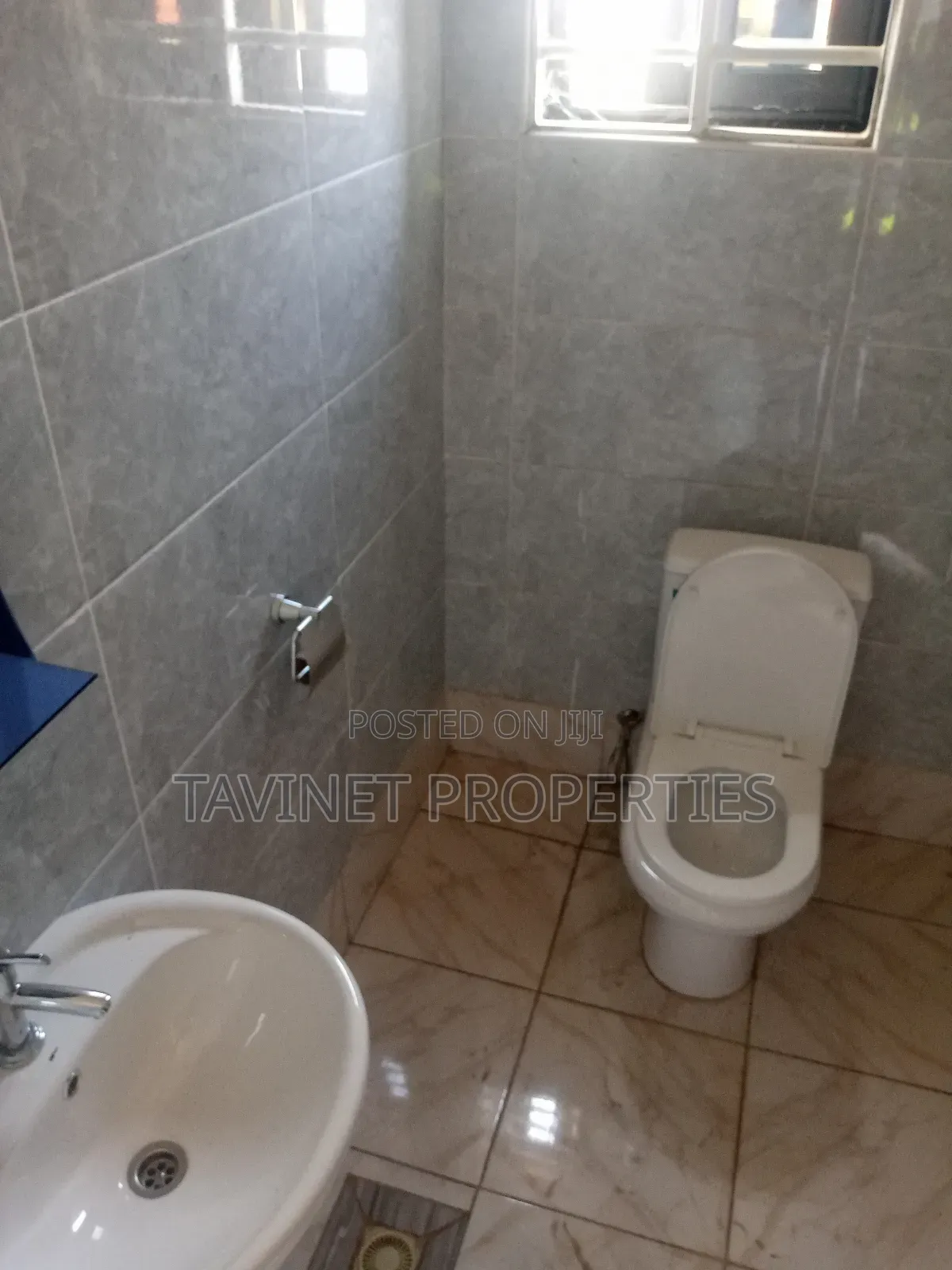 2bdrm Apartment in Ashaley Botwe for rent in Ashaley Botwe