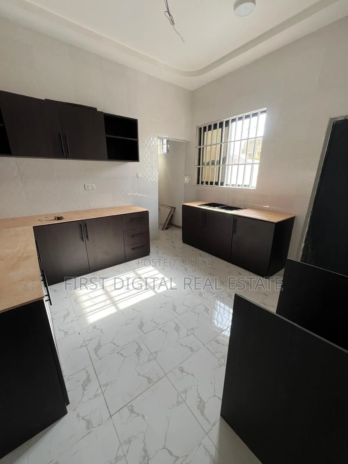3bdrm Apartment in First Digital Real, Kasoa for sale in Kasoa