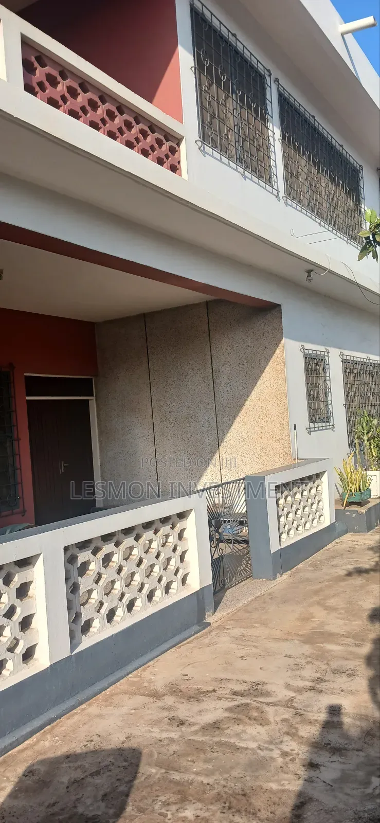 14 Bedrooms Commercial Property for Rent at Accra New Town in Accra New Town