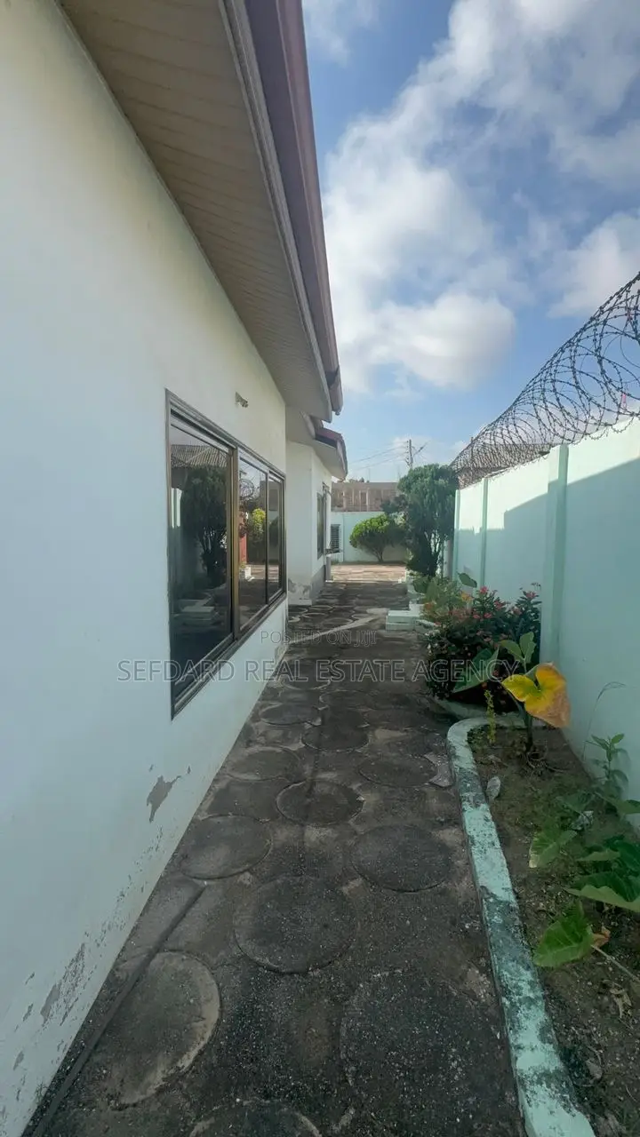 6bdrm House in Kasoa for sale in Kasoa
