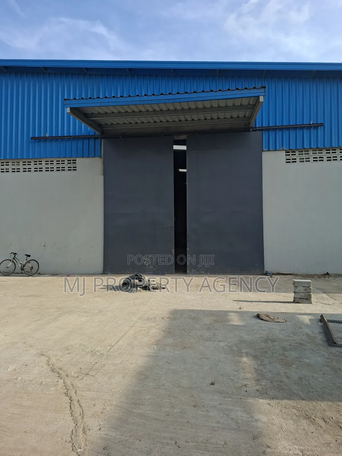 2000 SQM Warehouse at Tema Kpone Industrial Area in Tema Metropolitan