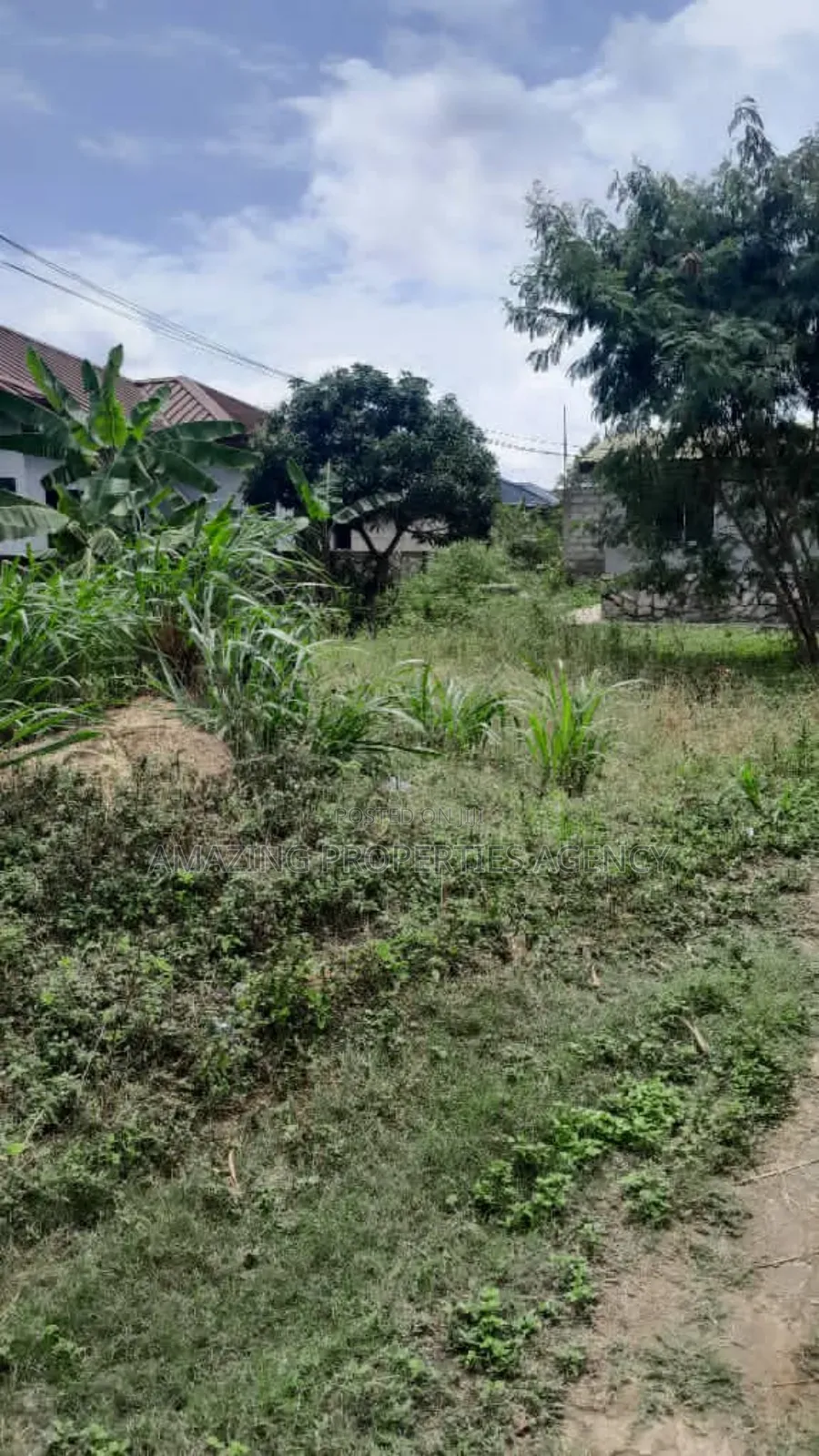 Adenta Ritz Junction To Botwe Third Gate. in Adenta