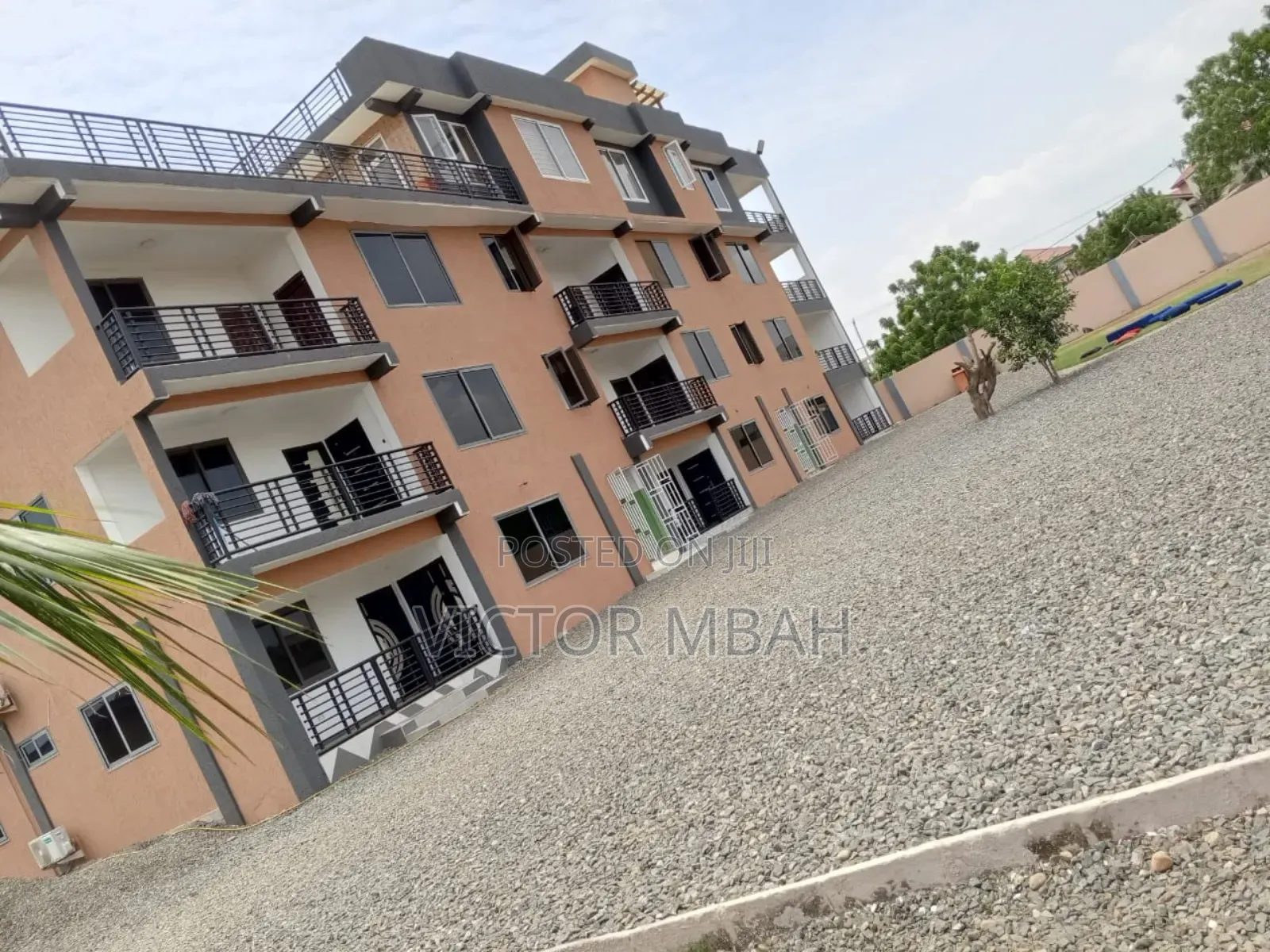 2bdrm Penthouse in Tema Community 25 for rent in Community 25