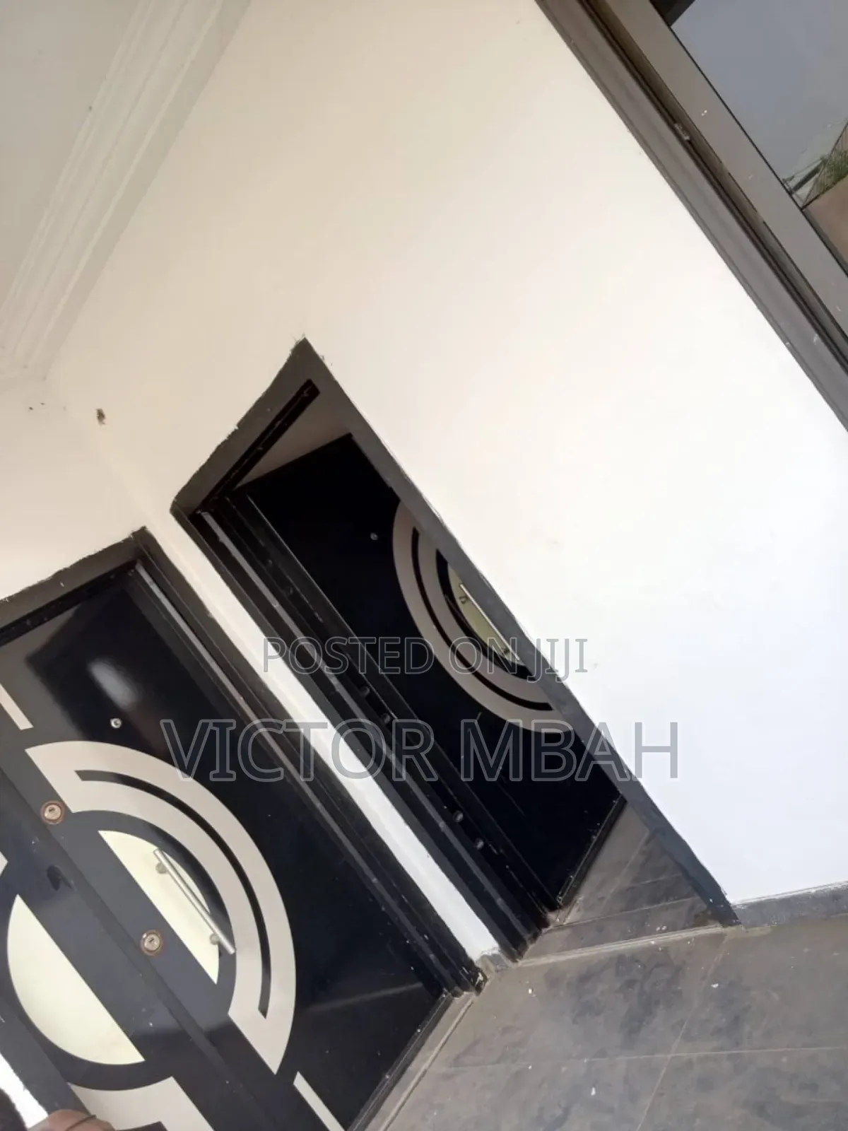 2bdrm Penthouse in Tema Community 25 for rent in Community 25