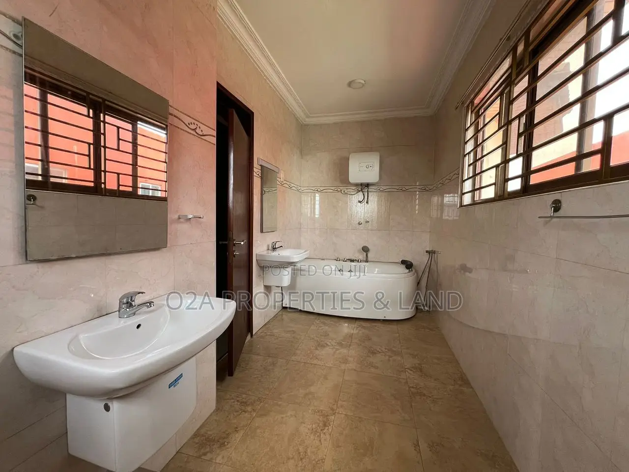 4bdrm House in East Legon, Ability for rent in Ability