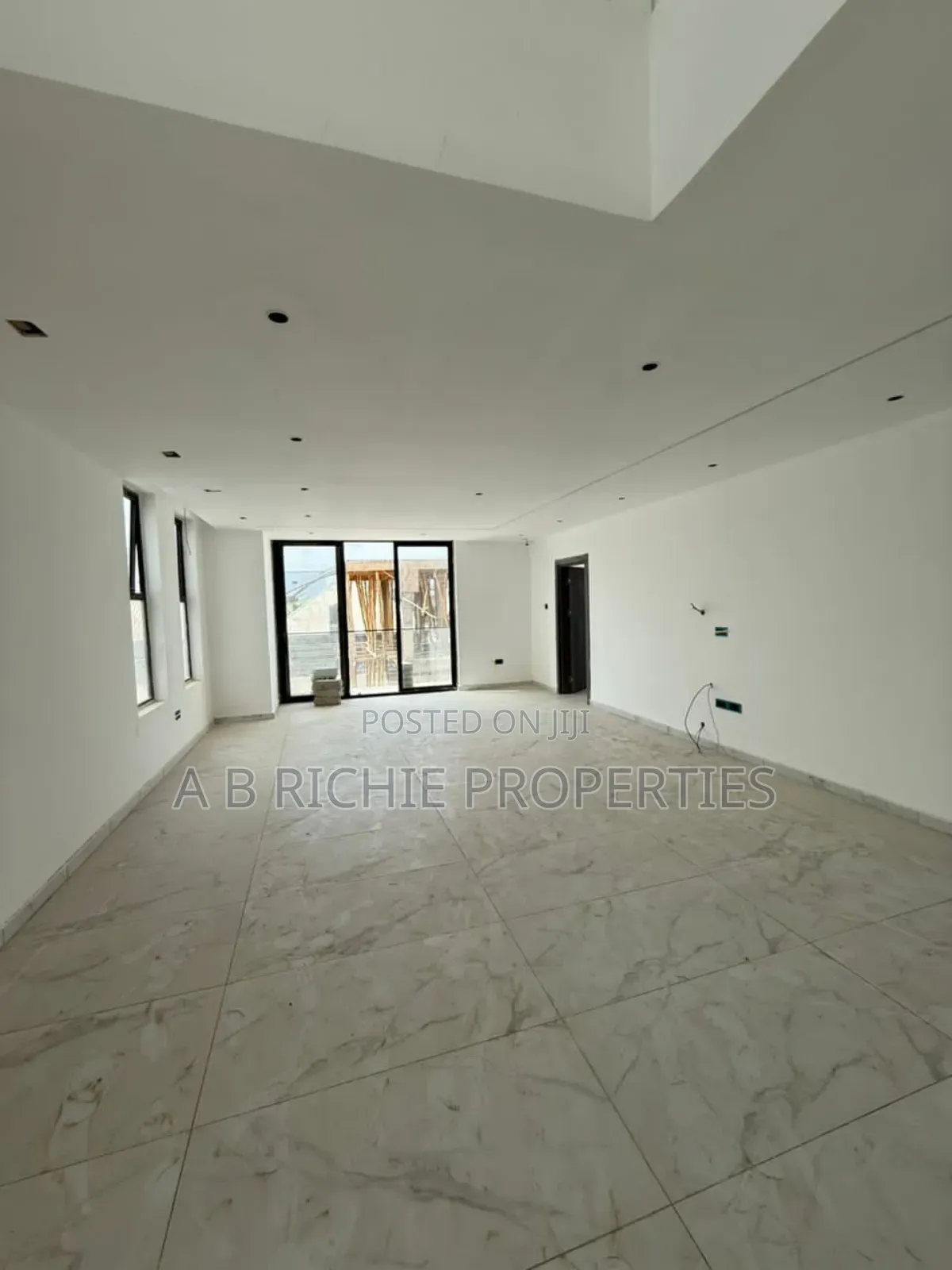 4bdrm Townhouse/Terrace in Ab Richie Properties, East Legon for sale in East Legon