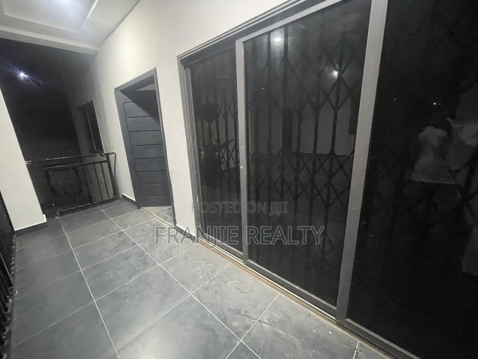 2bdrm Apartment in Franjie Realty, Bortiano for rent in Bortiano