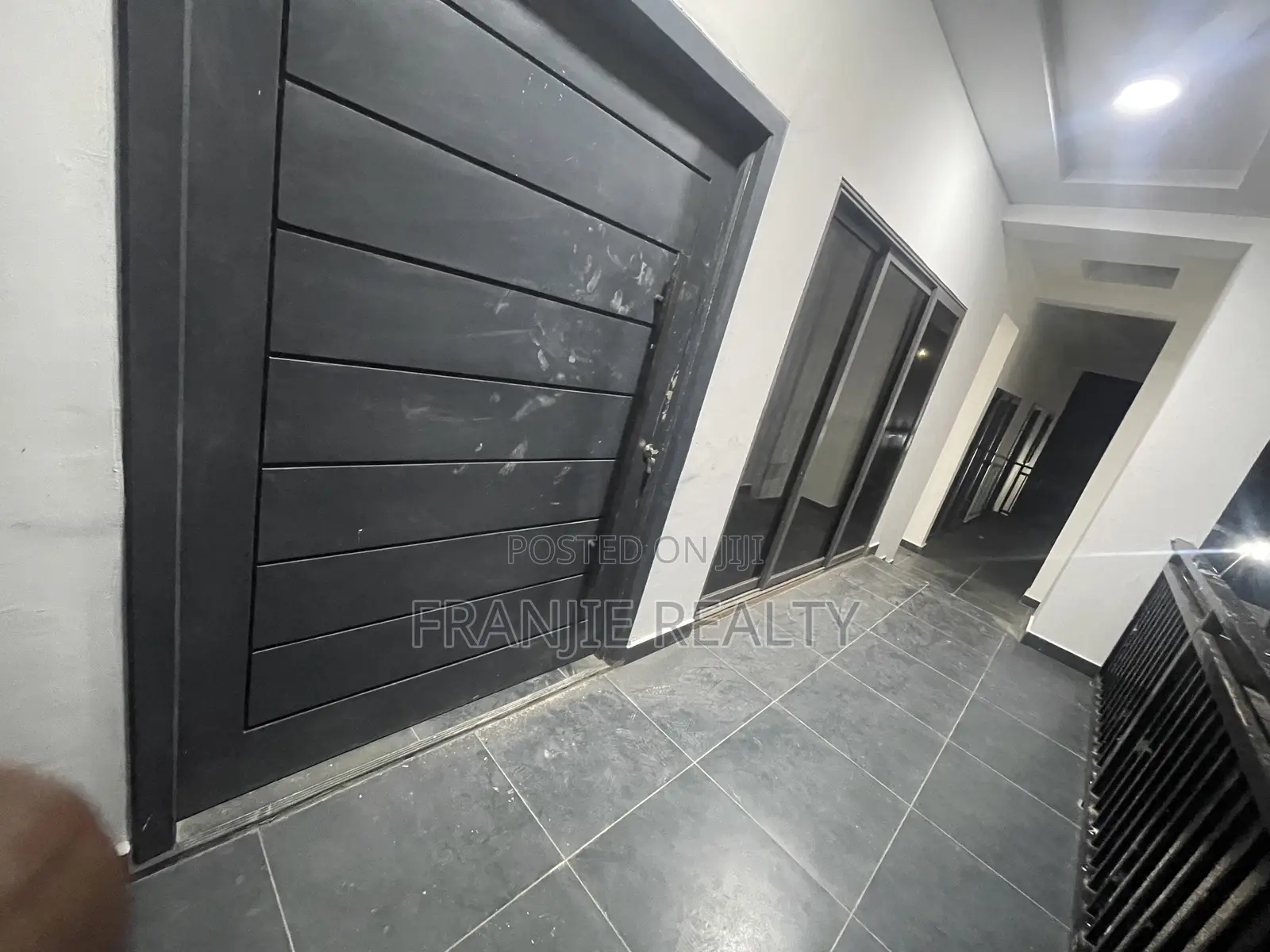 2bdrm Apartment in Franjie Realty, Bortiano for rent in Bortiano