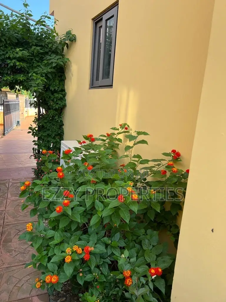 5bdrm House in Trasaco, East Legon for rent in East Legon