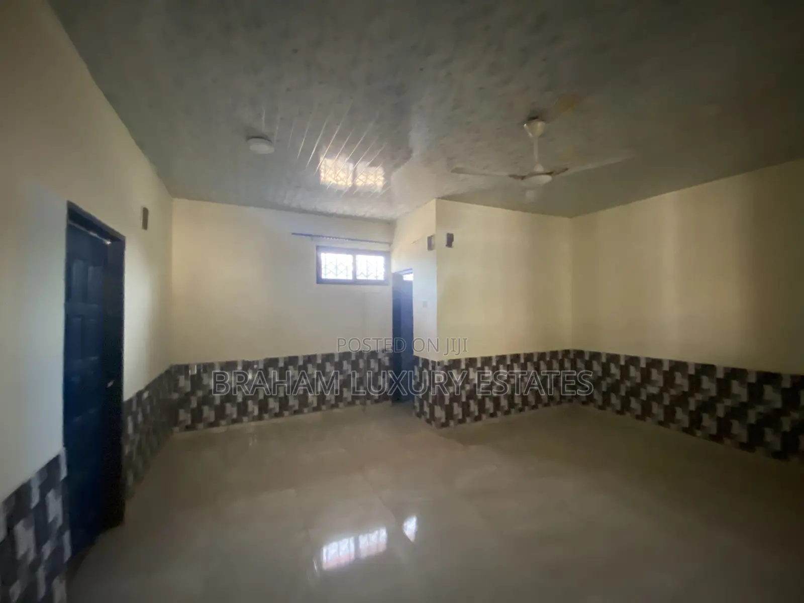 1bdrm Apartment in Braham Luxury, Sakumono for rent in Sakumono