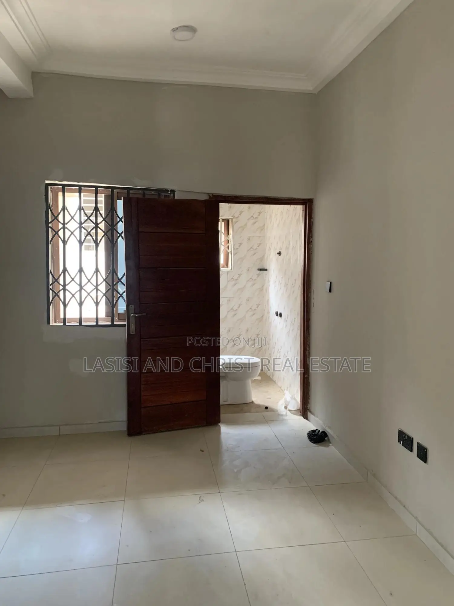 3bdrm Apartment in Lasisi And Christ, Amasaman for rent in Amasaman